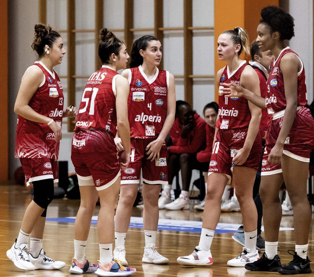 Basket Club Bolzano Gruppo DAO squadra quintetto